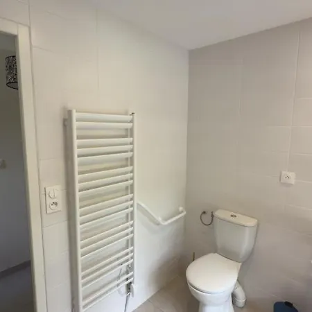 Au Clair De La Rhune Casa vacanze *
