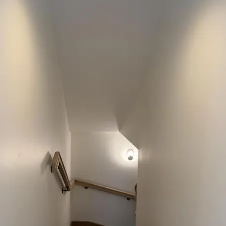 Au Clair De La Rhune *