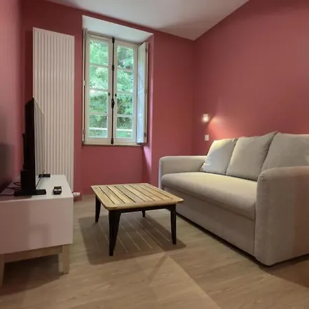 Au Clair De La Rhune Marcay (Vienne)