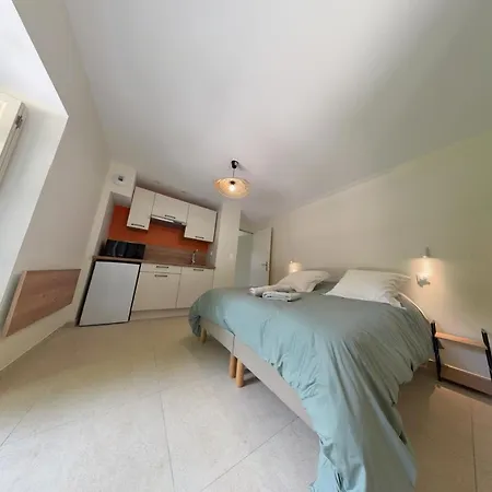 Au Clair De La Rhune Casa vacanze Marcay (Vienne)